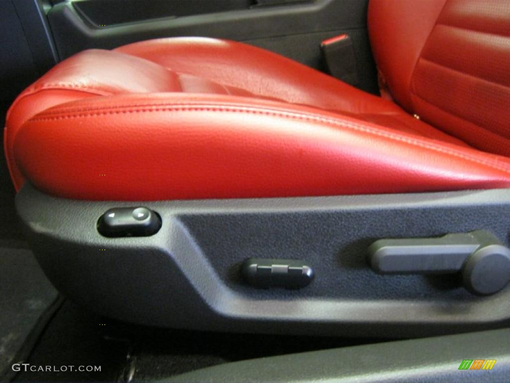 2007 Mustang GT Premium Coupe - Torch Red / Black/Red photo #12
