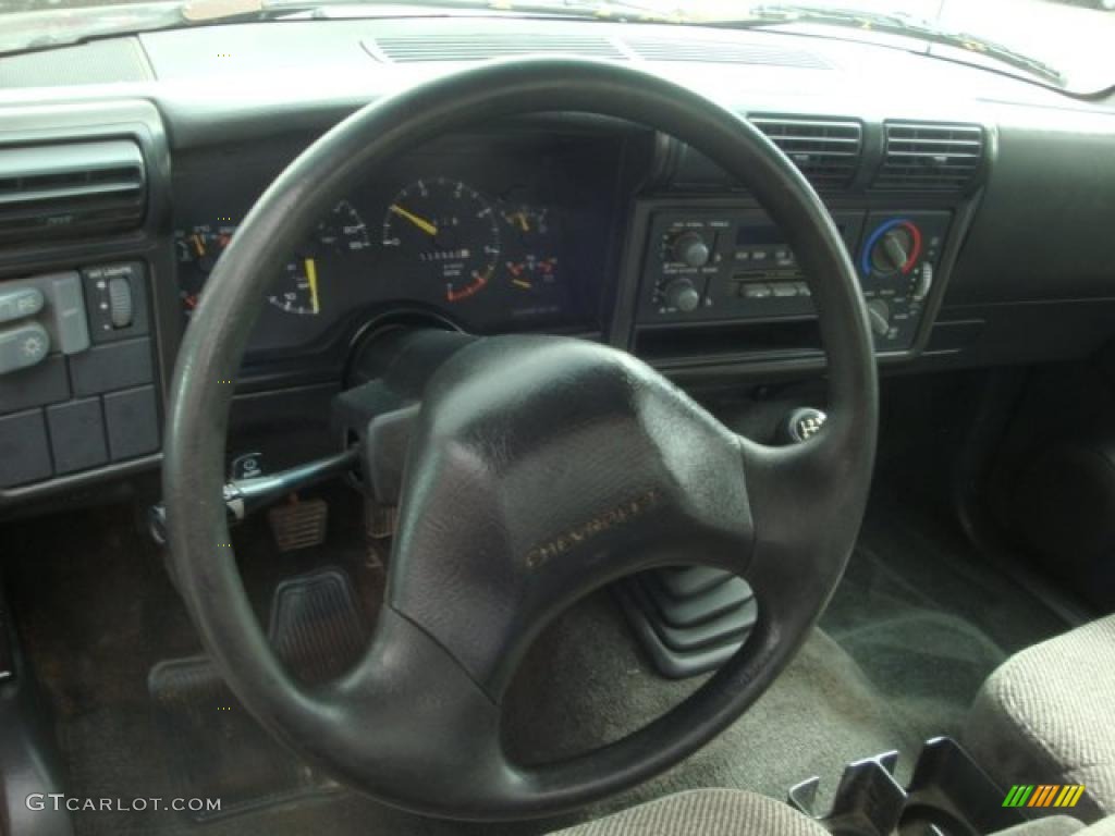 1994 Chevrolet S10 Regular Cab Gray Steering Wheel Photo #38189572