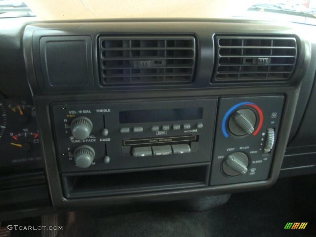 1994 Chevrolet S10 Regular Cab Controls Photos