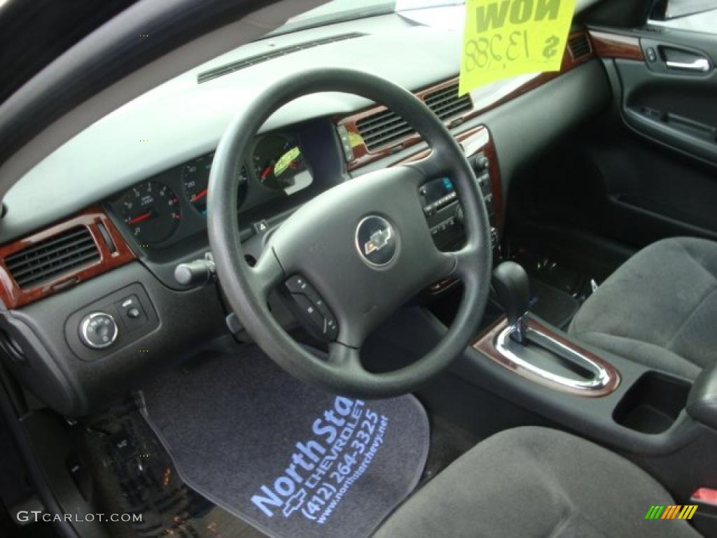 2007 Chevrolet Impala LS Ebony Black Dashboard Photo #38190176