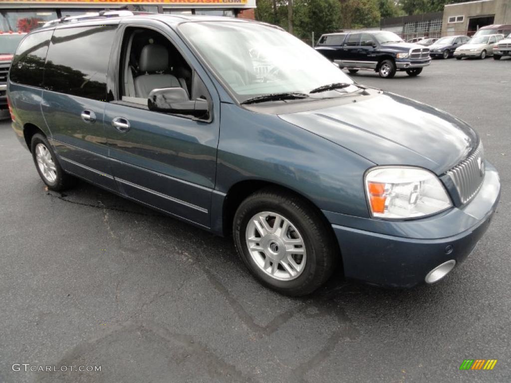 2004 Monterey Premier - Norsea Blue Metallic / Flint photo #8