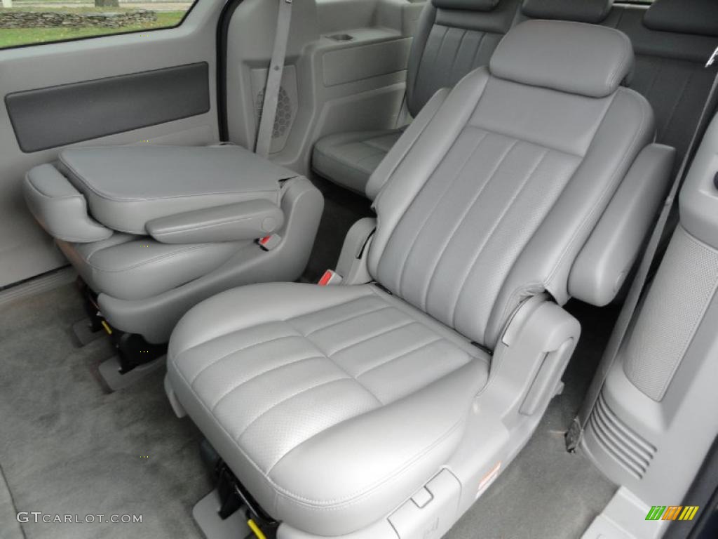 Flint Interior 2004 Mercury Monterey Premier Photo #38190452