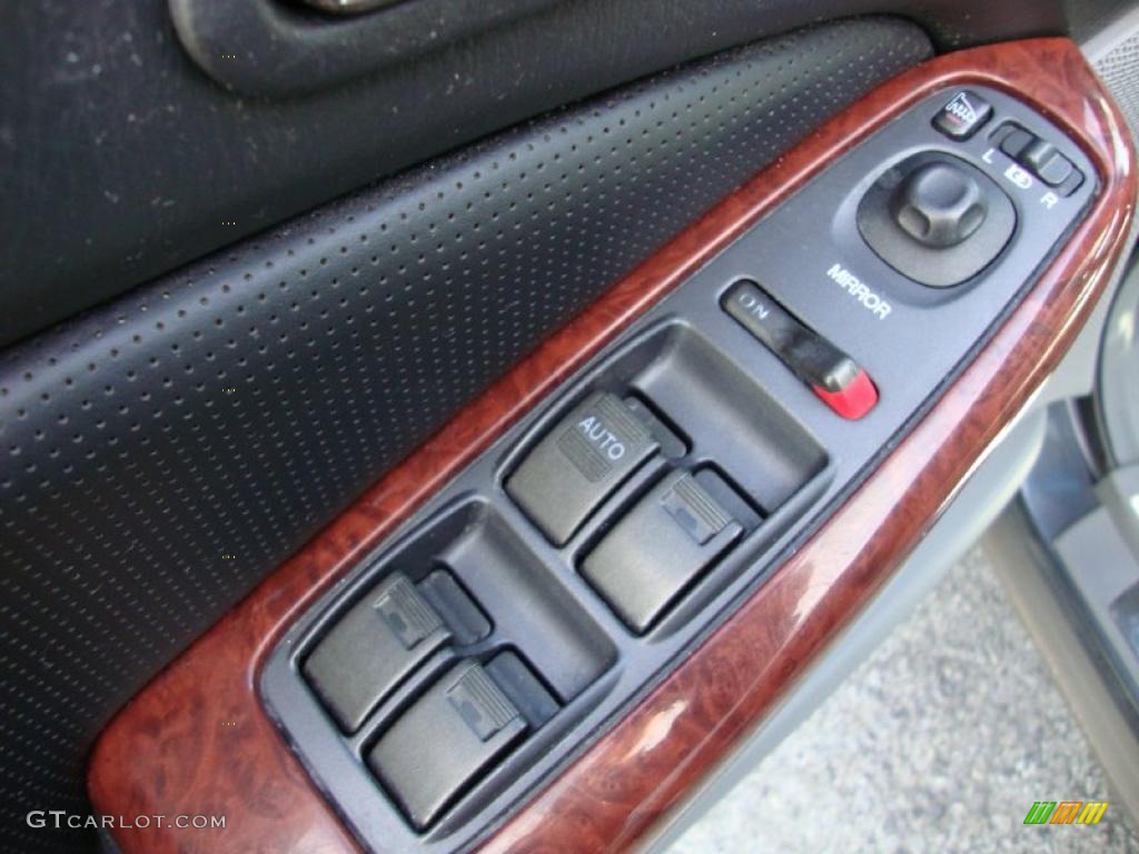2004 Acura MDX Standard MDX Model Controls Photo #38190672