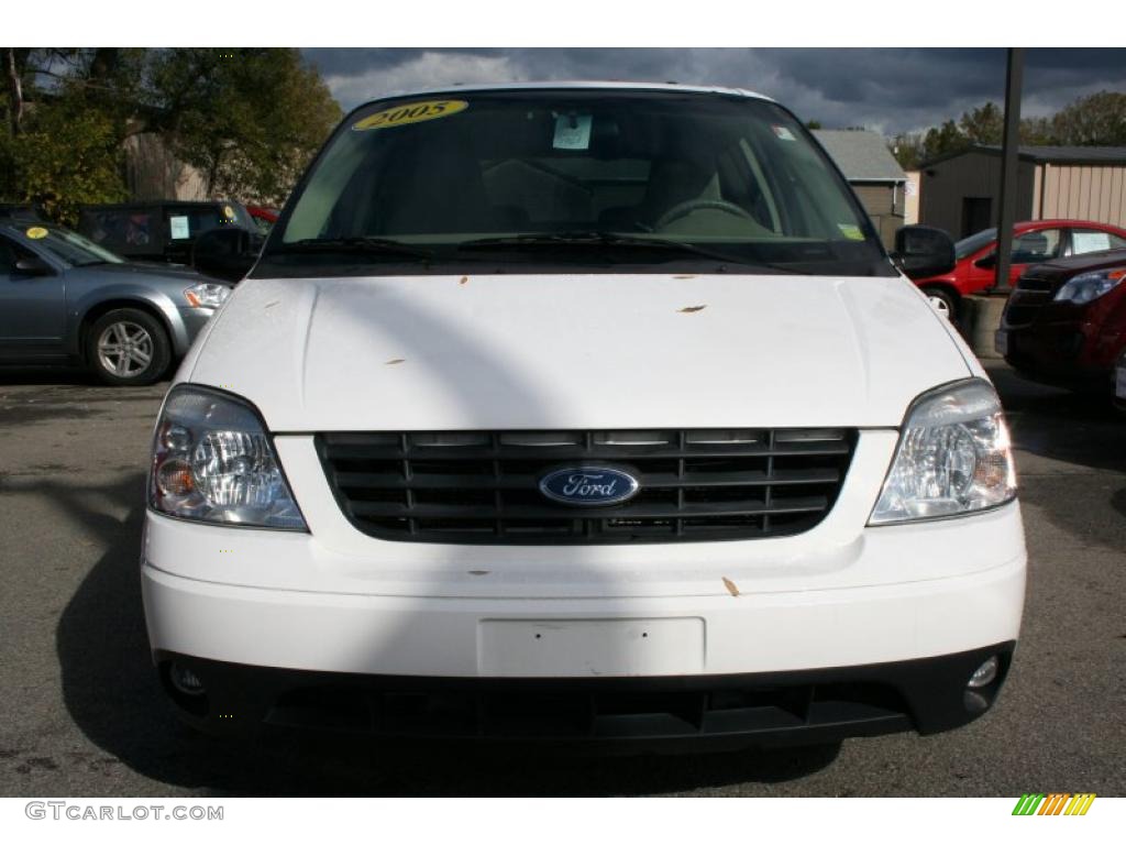 2005 Freestar SES - Vibrant White / Pebble Beige photo #13