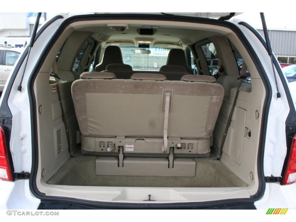2005 Ford Freestar SES Trunk Photo #38192897