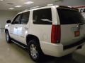 White Diamond - Escalade AWD Photo No. 4