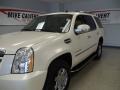 White Diamond - Escalade AWD Photo No. 9