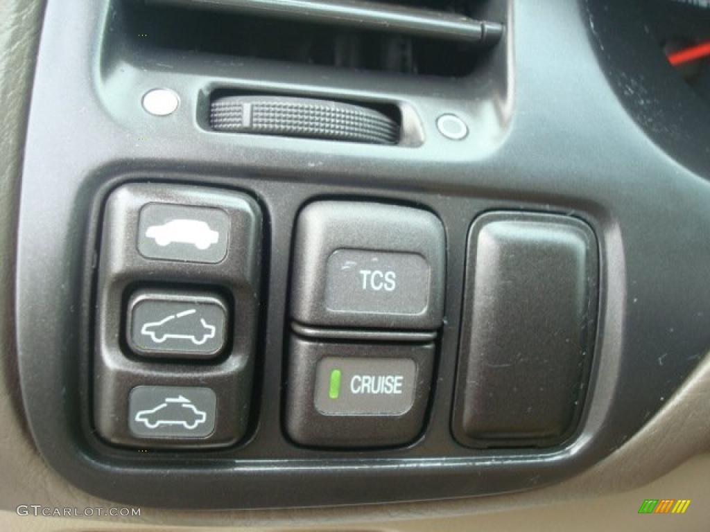 2002 Acura CL 3.2 Controls Photo #38198992