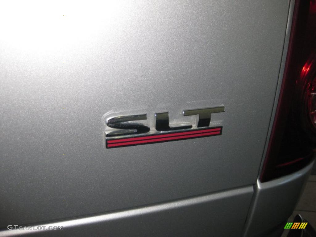 2007 Ram 1500 SLT Quad Cab - Bright Silver Metallic / Medium Slate Gray photo #8