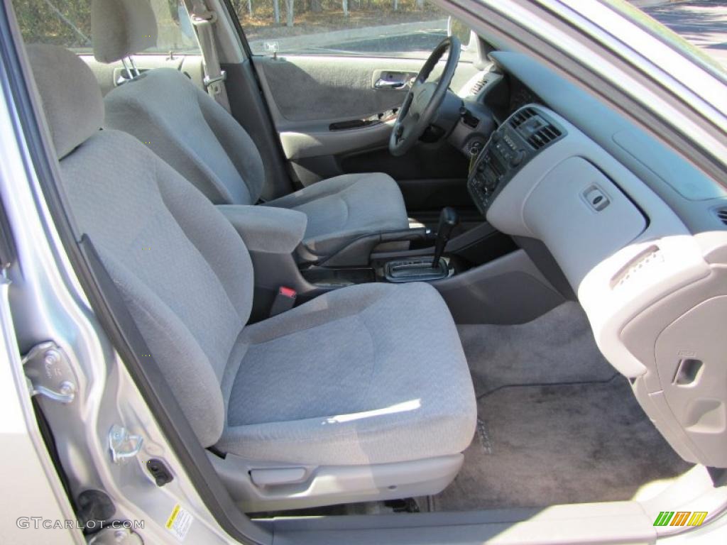 Quartz Gray Interior 2002 Honda Accord SE Sedan Photo #38200432