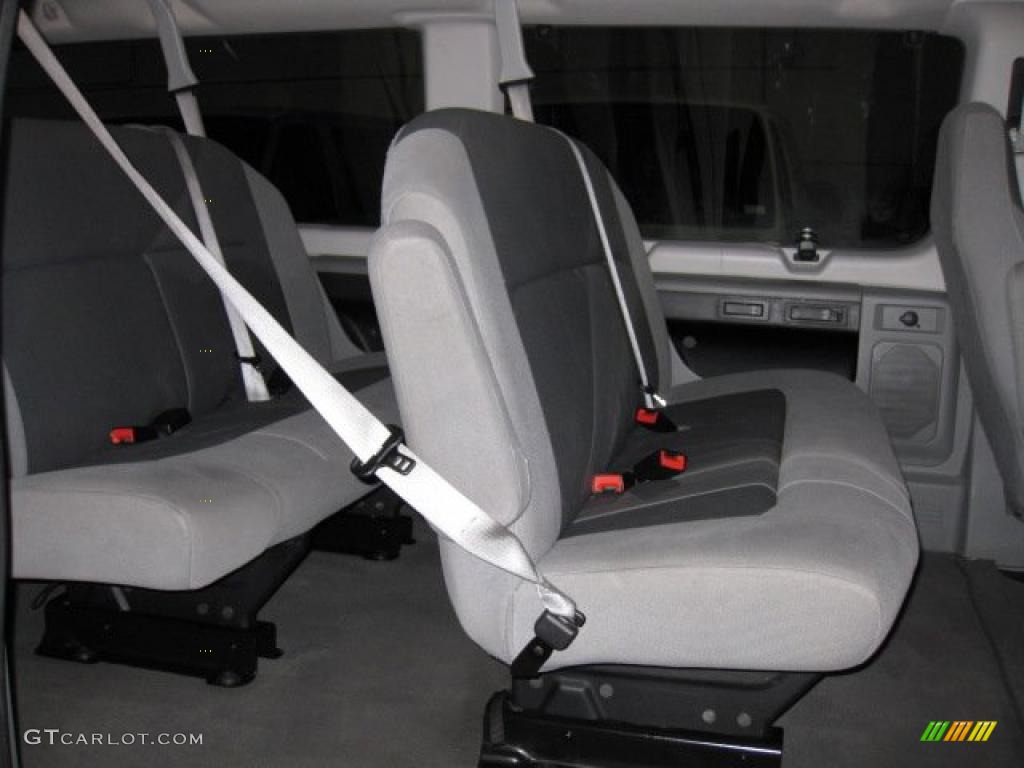 2008 E Series Van E350 Super Duty XLT Passenger - Silver Metallic / Medium Flint photo #5