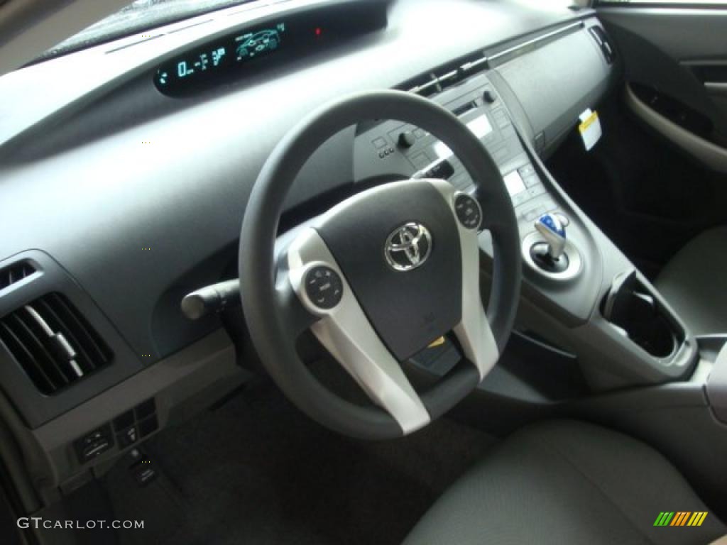 2010 Prius Hybrid II - Winter Gray Metallic / Dark Gray photo #12