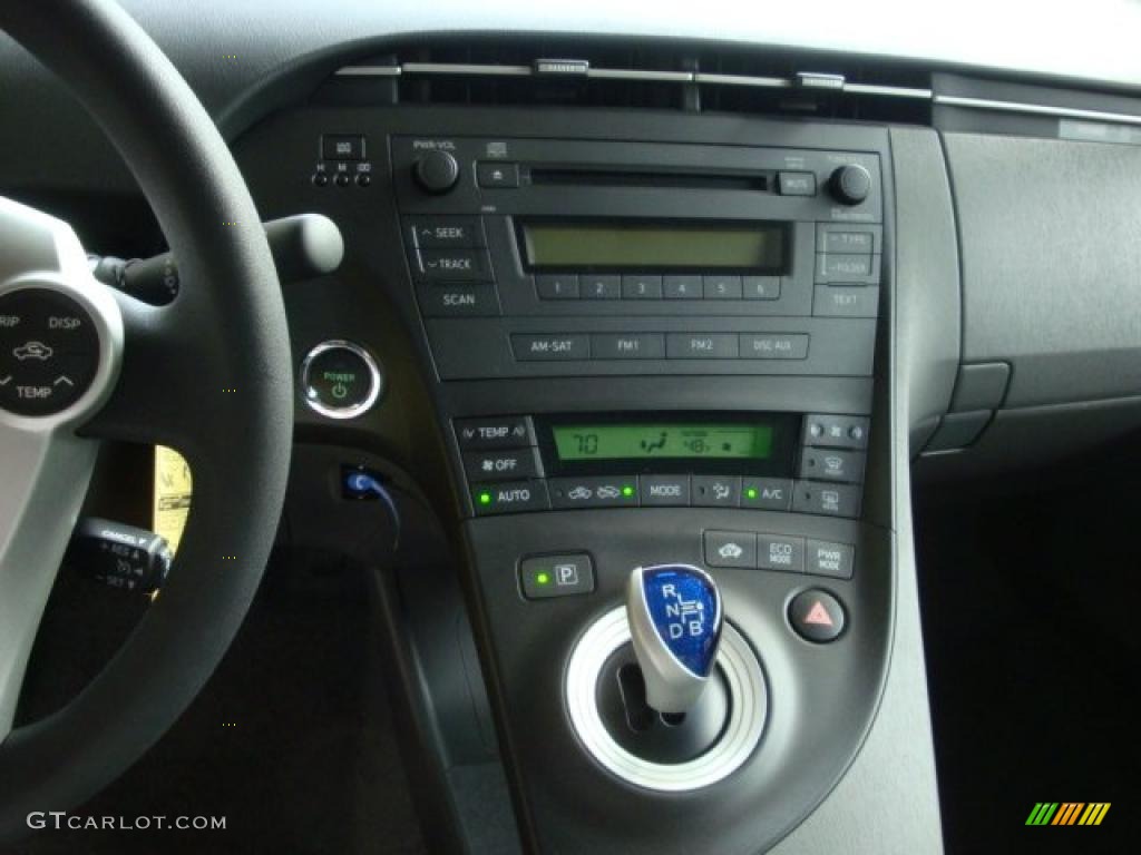 2010 Prius Hybrid II - Winter Gray Metallic / Dark Gray photo #13