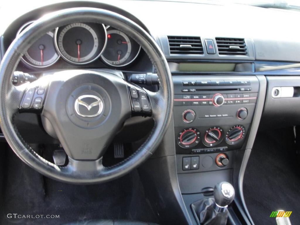2005 Mazda MAZDA3 SP23 Special Edition Sedan Black Dashboard Photo #38204828