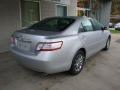 2011 Classic Silver Metallic Toyota Camry Hybrid  photo #2