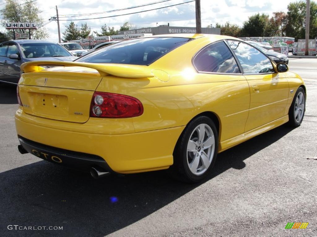 2005 GTO Coupe - Yellow Jacket / Black photo #4