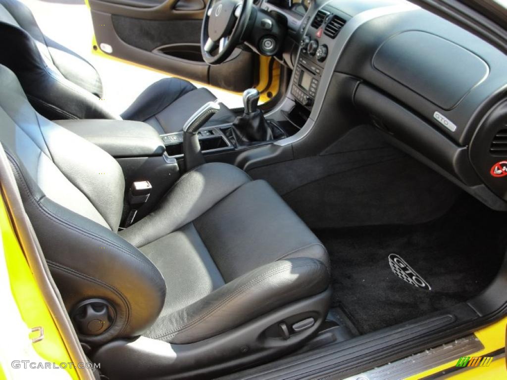 2005 GTO Coupe - Yellow Jacket / Black photo #11