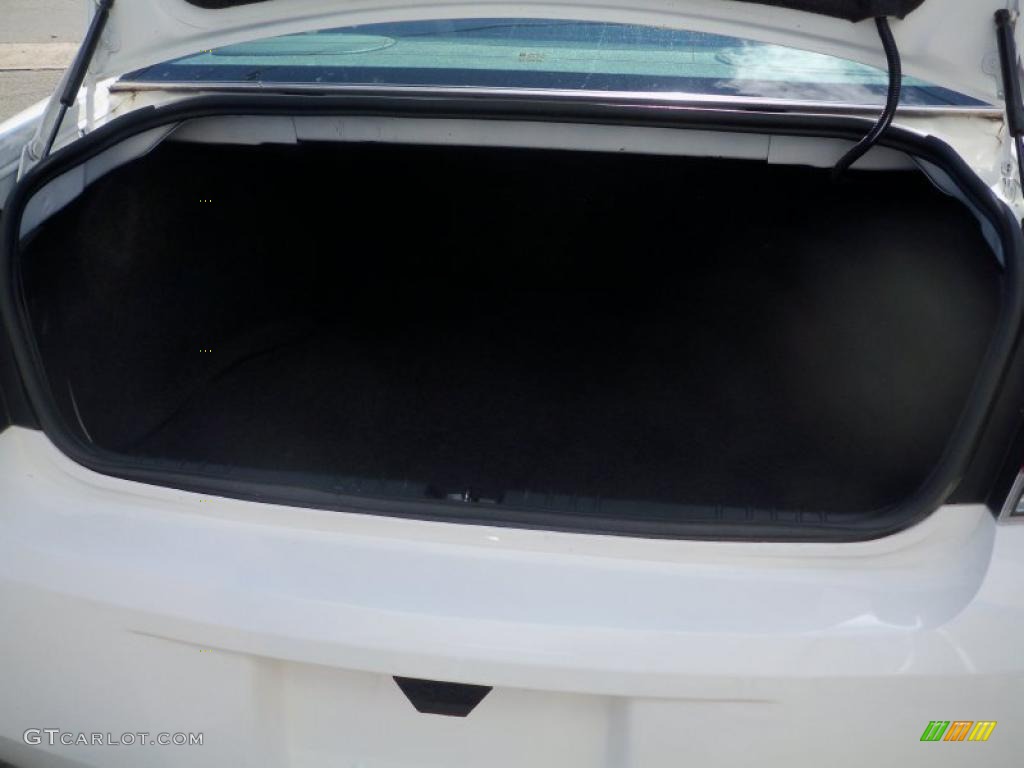 2011 Impala LT - Summit White / Ebony photo #11