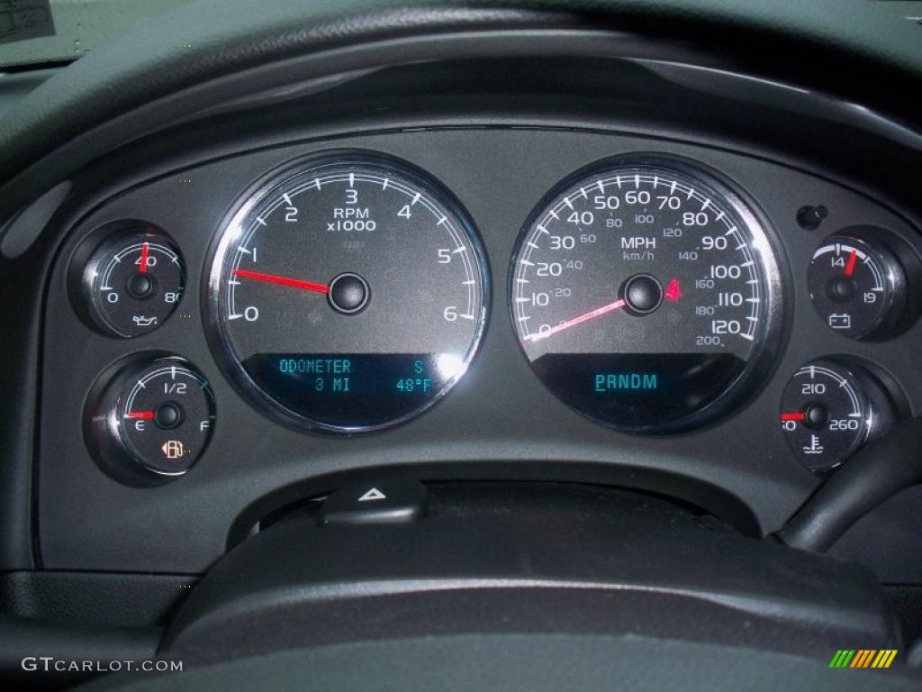 2011 Chevrolet Tahoe LS 4x4 Gauges Photo #38208020