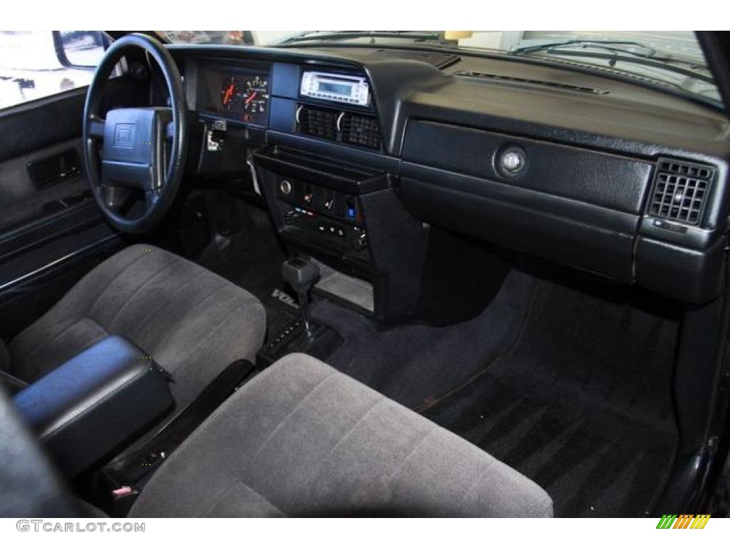1991 240 SE Wagon - Black / Black photo #9