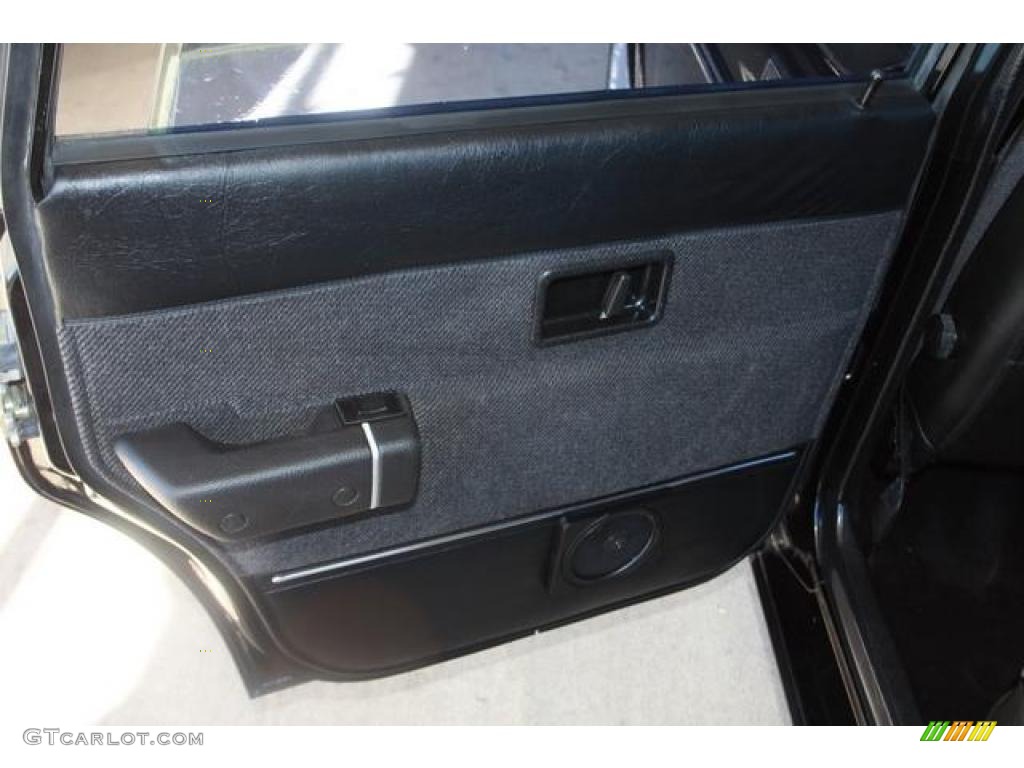 1991 240 SE Wagon - Black / Black photo #13
