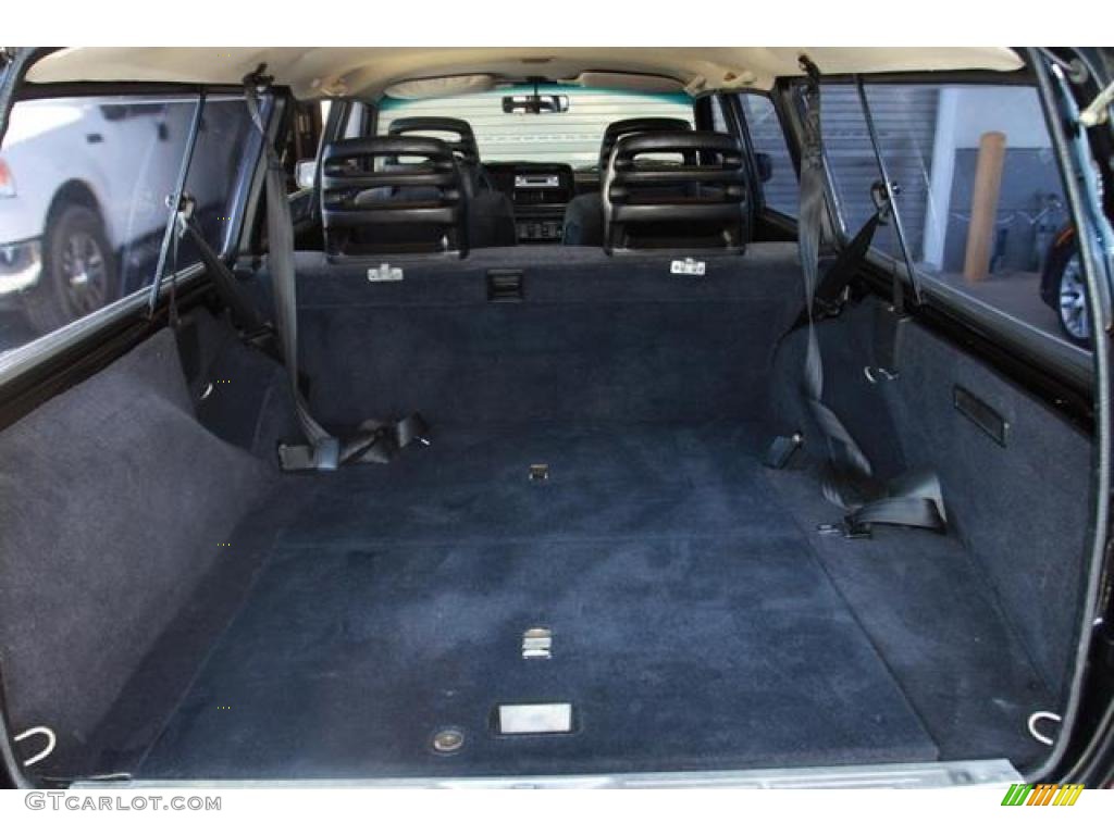 1991 240 SE Wagon - Black / Black photo #17