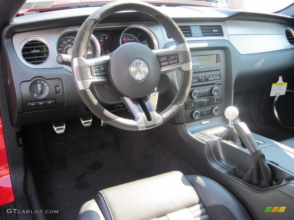 2011 Mustang Shelby GT500 SVT Performance Package Coupe - Race Red / Charcoal Black/White photo #15