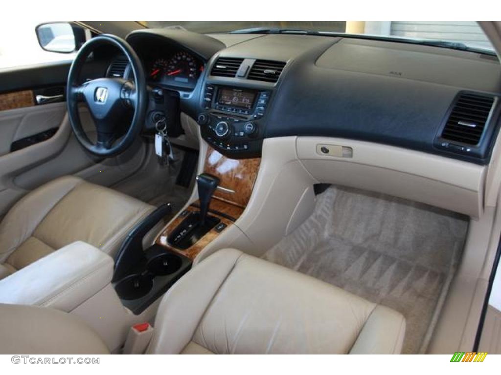 2003 Accord EX V6 Coupe - Taffeta White / Ivory photo #8