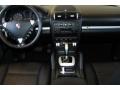 Black - Cayenne Tiptronic Photo No. 9