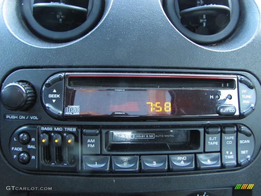 2002 Chrysler Sebring LXi Coupe Controls Photo #38211512