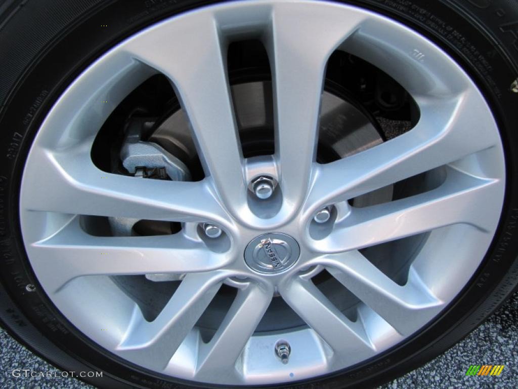 2011 Nissan Juke SV Wheel Photo #38211900