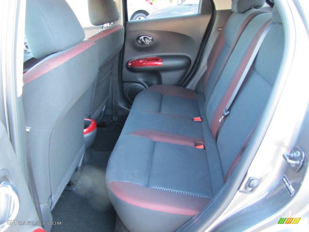 Black/Red w/Red Trim Interior 2011 Nissan Juke SV Photo #38211940