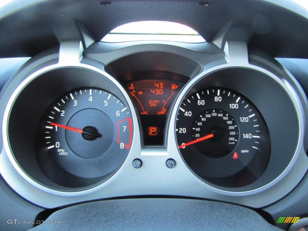 2011 Nissan Juke SV Gauges Photo #38212072