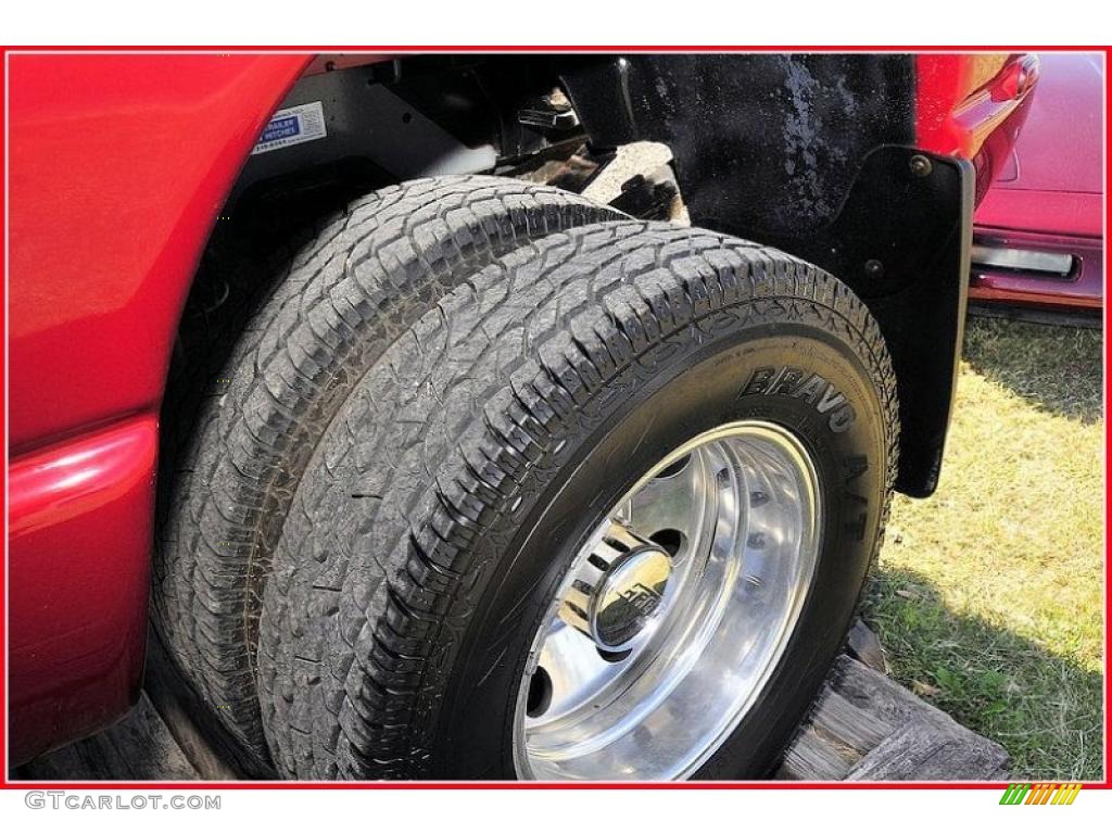 2006 Ram 3500 SLT Quad Cab 4x4 Dually - Flame Red / Khaki photo #16