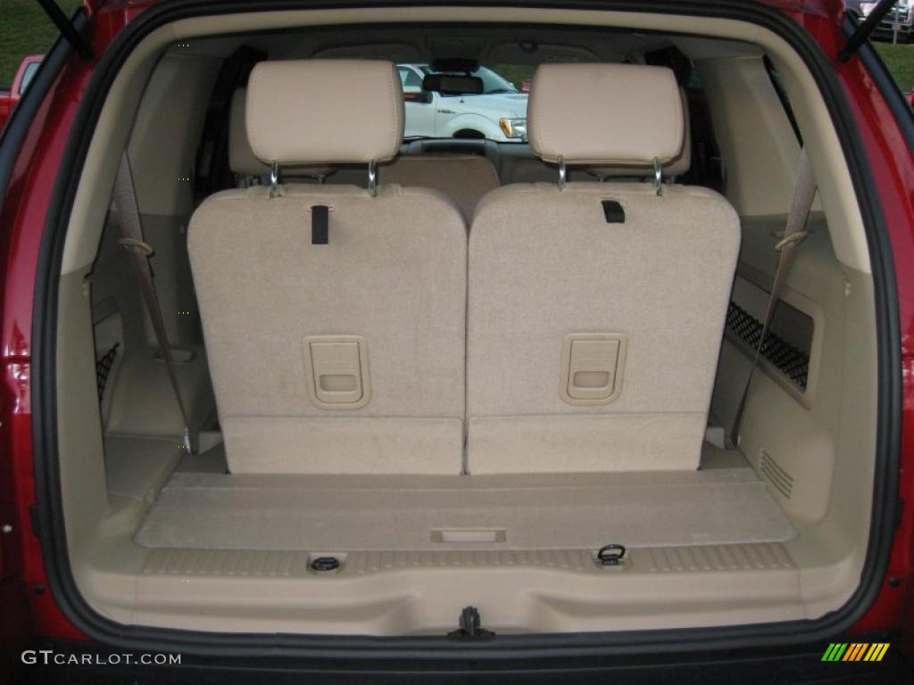 2010 Ford Explorer Eddie Bauer 4x4 Trunk Photo #38212716