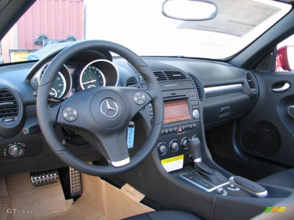 Black Interior 2011 Mercedes-Benz SLK 300 Roadster Photo #38213164