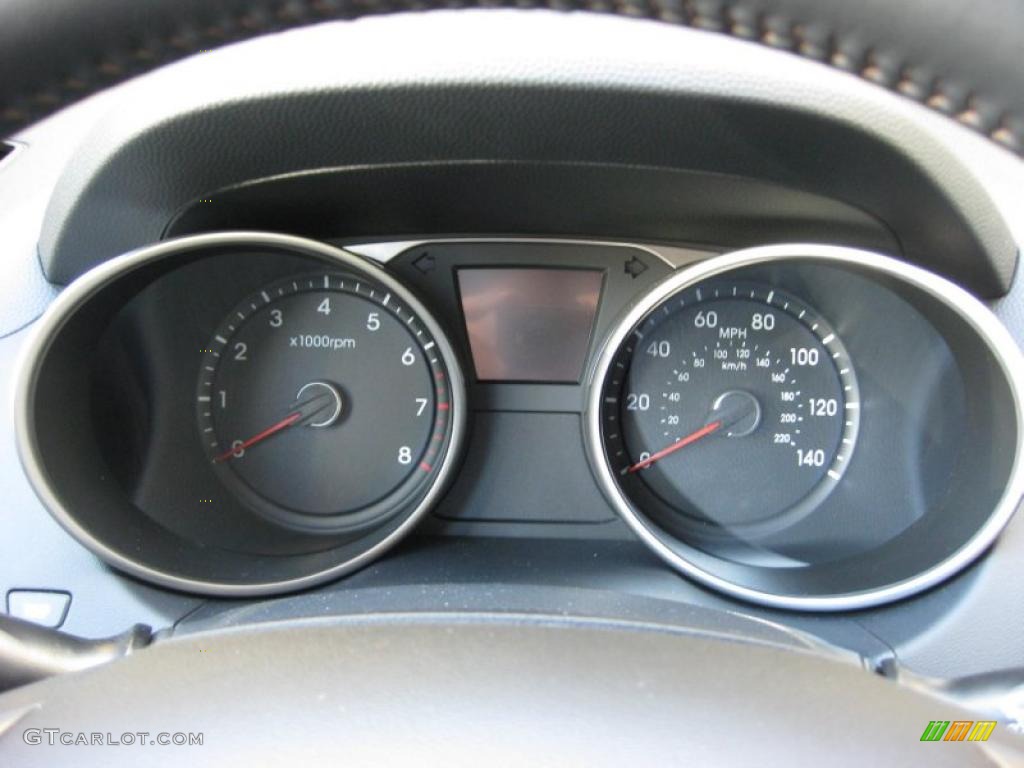 2011 Hyundai Tucson Limited Gauges Photo #38214488