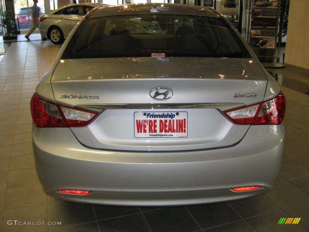 2011 Sonata GLS - Radiant Silver / Gray photo #7