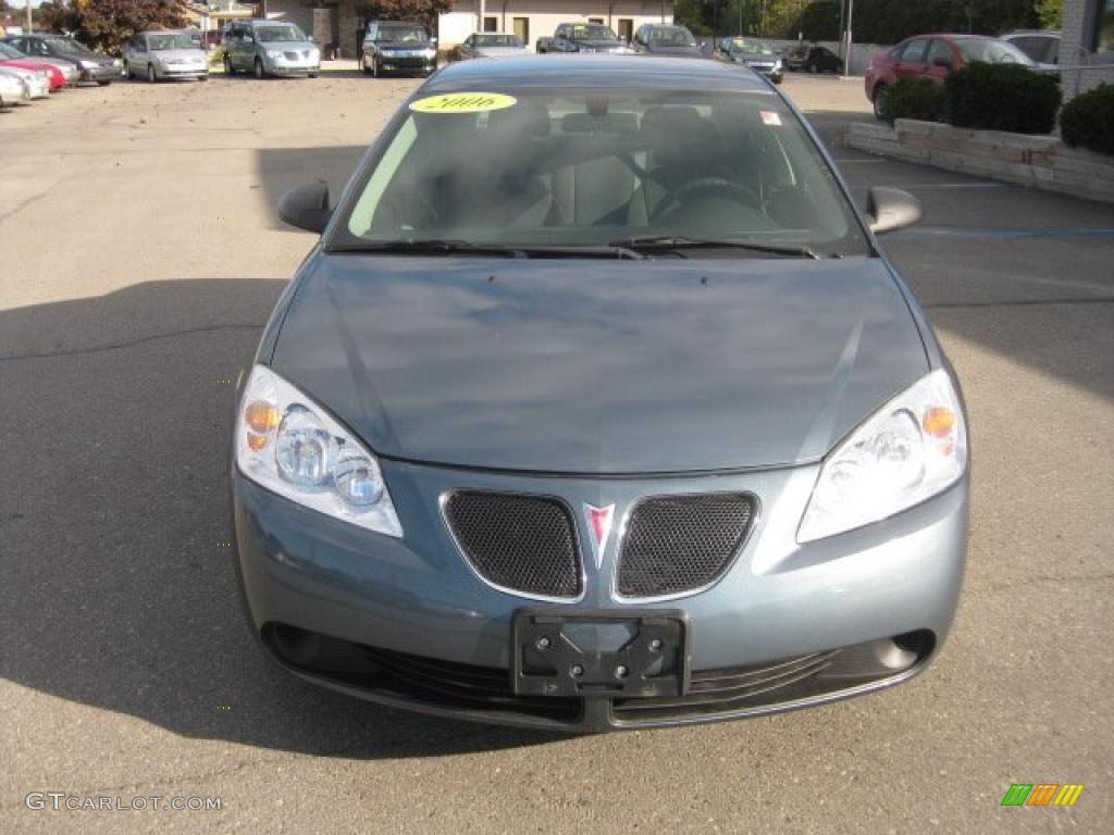 2006 G6 Sedan - Stealth Gray Metallic / Light Taupe photo #12