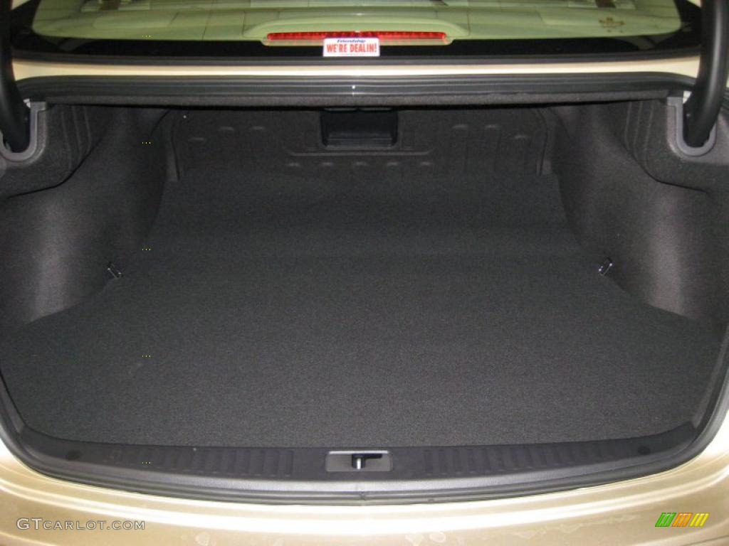 2011 Hyundai Genesis 3.8 Sedan Trunk Photo #38216872