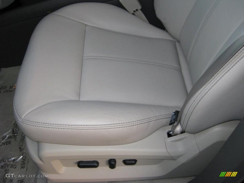 Medium Light Stone Interior 2011 Ford Edge SEL Photo #38217612