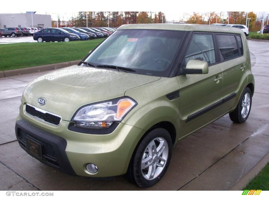 Alien Green 2011 Kia Soul + Exterior Photo #38219260