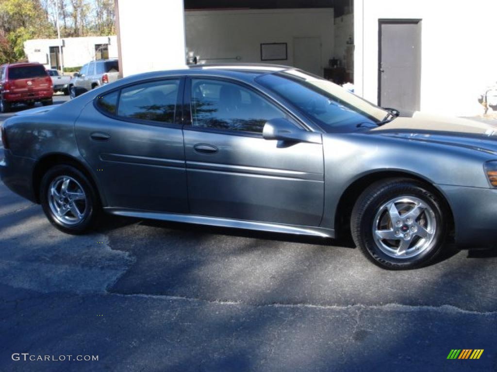 2004 Grand Prix GT Sedan - Greystone Metallic / Dark Pewter photo #4