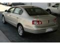 2009 White Gold Metallic Volkswagen Passat Komfort Sedan  photo #3