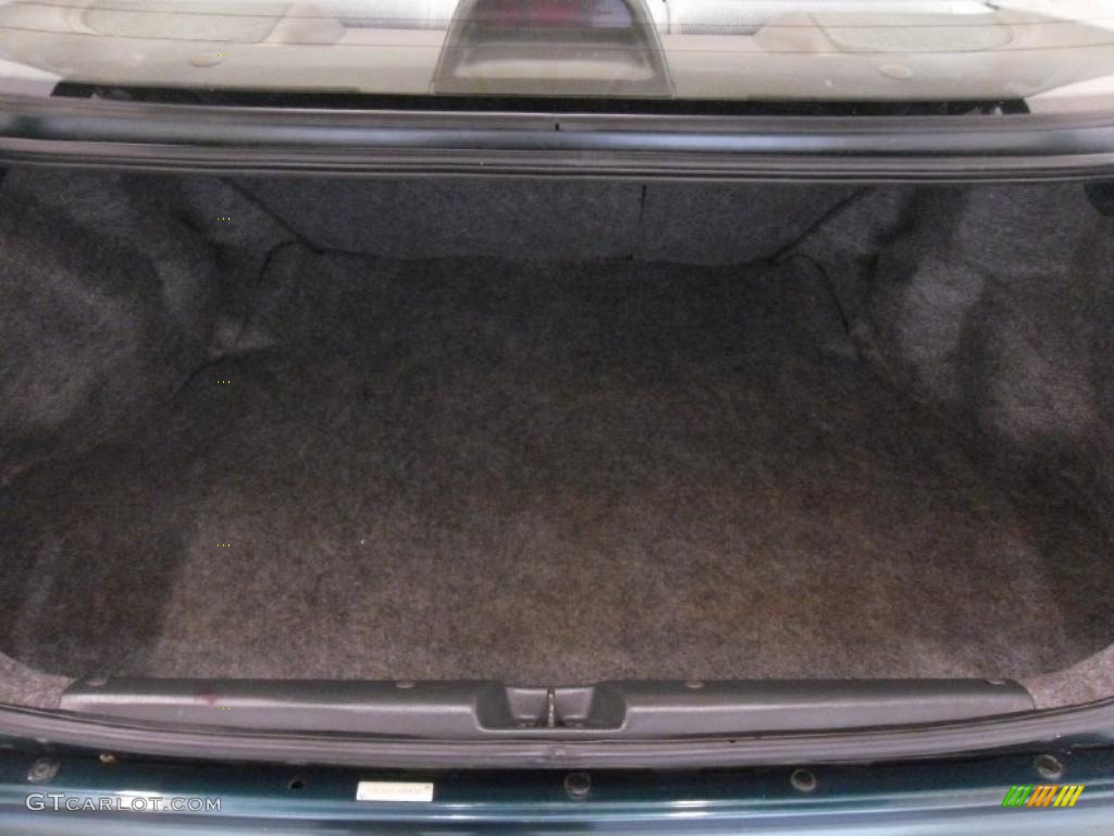 1998 Honda Civic LX Sedan Trunk Photo #38223117