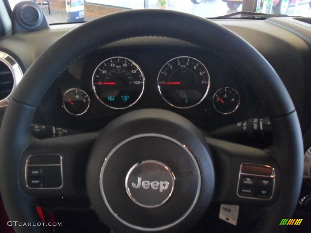 2011 Wrangler Sahara 4x4 - Flame Red / Black photo #13