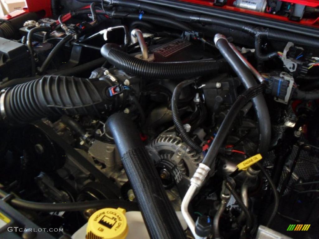 2011 Wrangler Sahara 4x4 - Flame Red / Black photo #26