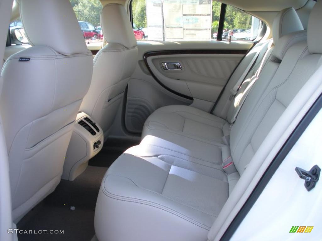 Light Stone Interior 2011 Ford Taurus Limited Photo #38224685