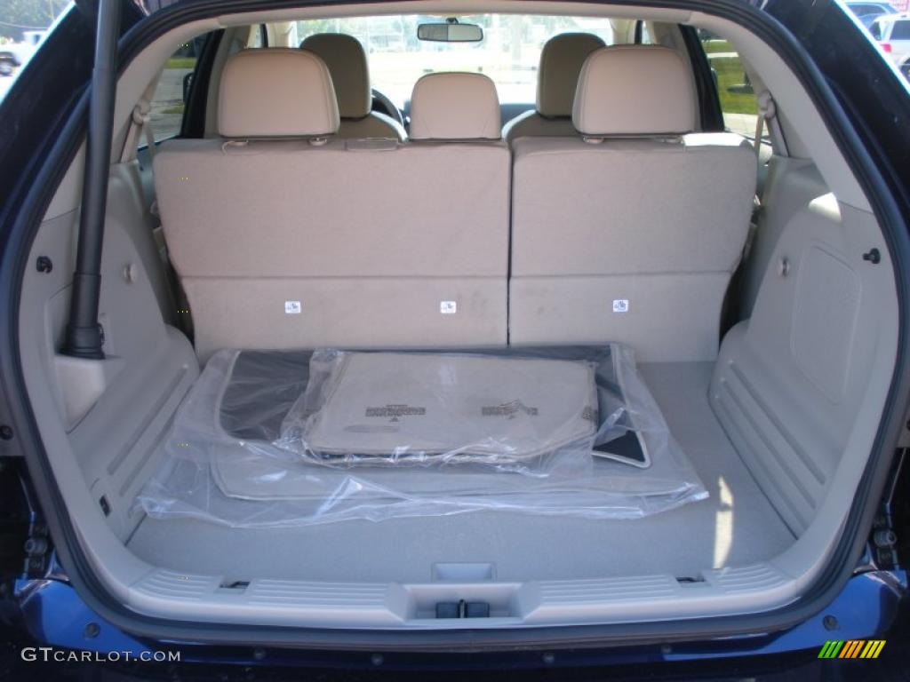 2011 Lincoln MKX FWD Trunk Photo #38225345