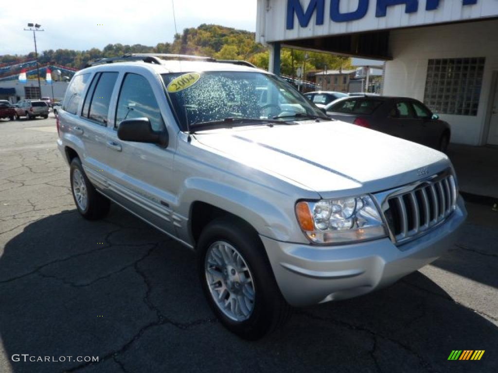 2004 Grand Cherokee Limited 4x4 - Bright Silver Metallic / Dark Slate Gray photo #3